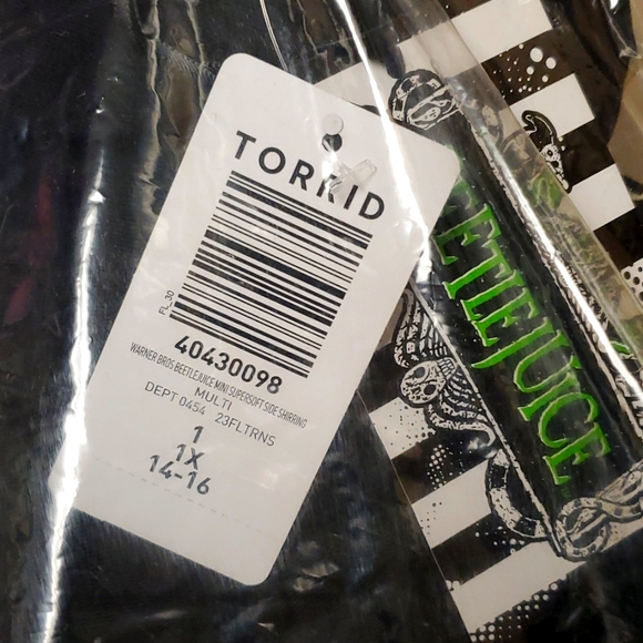 ❤️NWT VINTAGE TORRID SHEATH DRESS - BEETLEJUICE SHIRRED SUPER SOFT - HALLOWEEN - Picture 15 of 15